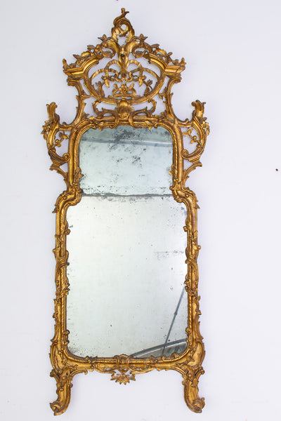 A Fine and Rare 18th-century Rococo Giltwood  Mirror,