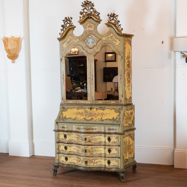 Venetian Lacquer and Polychrome Painted Secretaire Cabinet