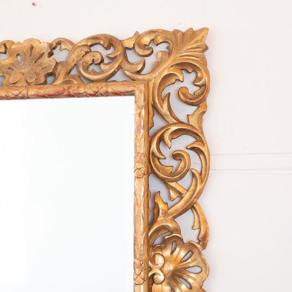 Early 20th Century Florentine   Rococo Giltwood Mirror