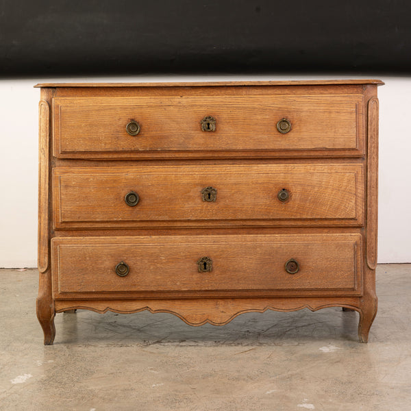 19th CenturNorthern European Oak Commode