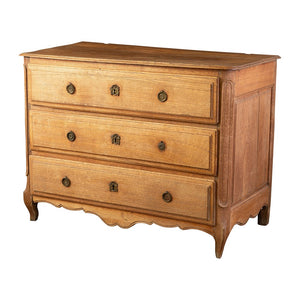 19th CenturNorthern European Oak Commode