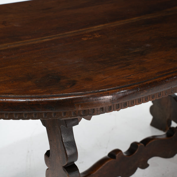 19th Century Italian Oval Baroque Style Dining Table