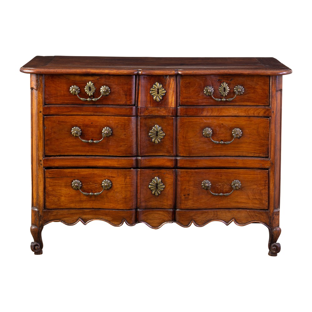 A 19th Century Provincial Walnut Commode