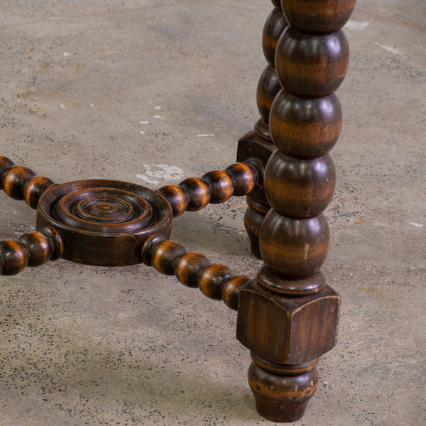 1940s Oak Side Table in the Manner of Duoudyt