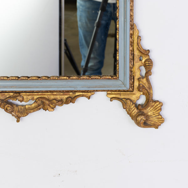 Italian 18th Century Giltwood Overmantel Mirror