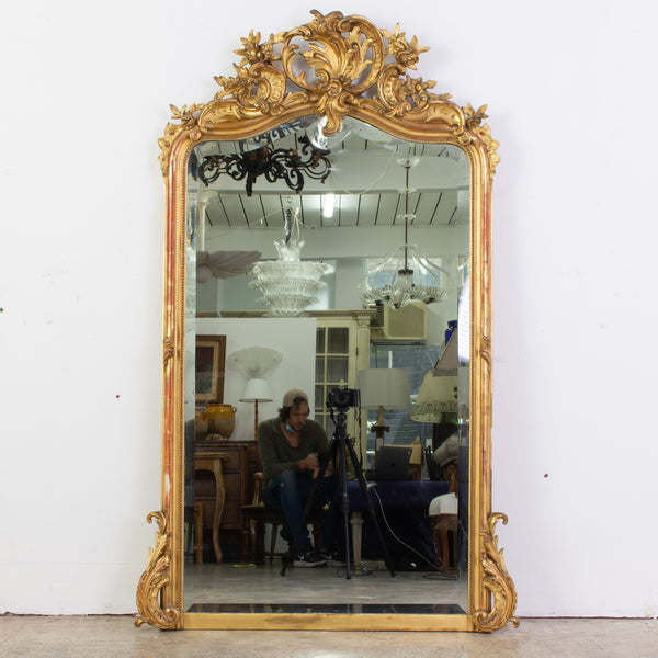 A Fine 19th Century Louis XV Style Giltwood Mirror