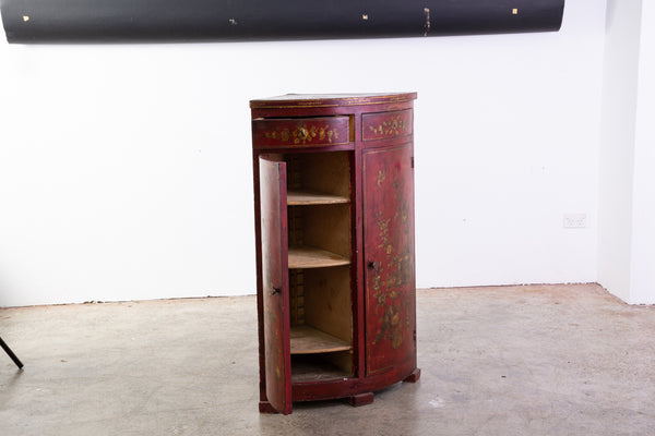 Early 20th Century Red Chinoiserie Lacquer Corner Cupboard