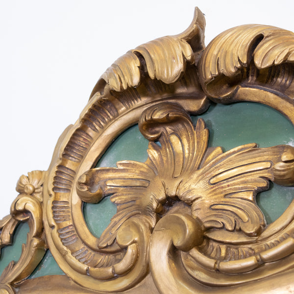 Detail Louis XV Giltwood Mirror