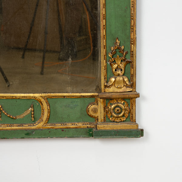 Italian Louis XVI Giltwood and Green Lacquer Mirror